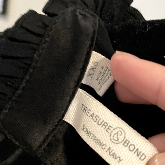 SOMETHING NAVY x TREASURE & BOND SATIN BLOUSE - Picture 4 of 4